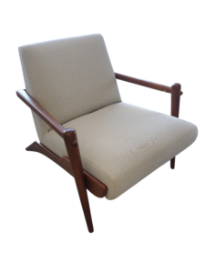 CJ/02 Poltronas Arpoador MH3794 Tec. 2800c