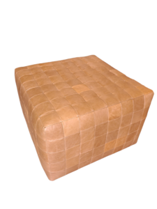 Pufe de couro quadrado 65x65x43